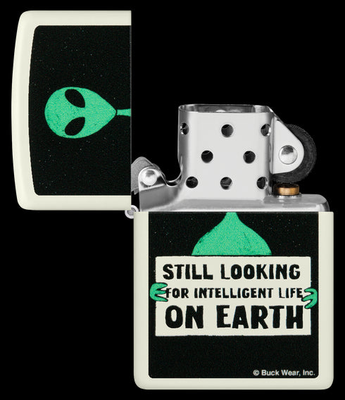Zippo vžigalnik 46092 Alien Glow in the Dark by Buck Wear