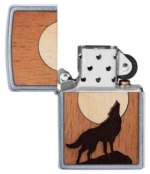 Zippo 49043 vžigalnik Woodchuck Howling Wolf, Street Chrome