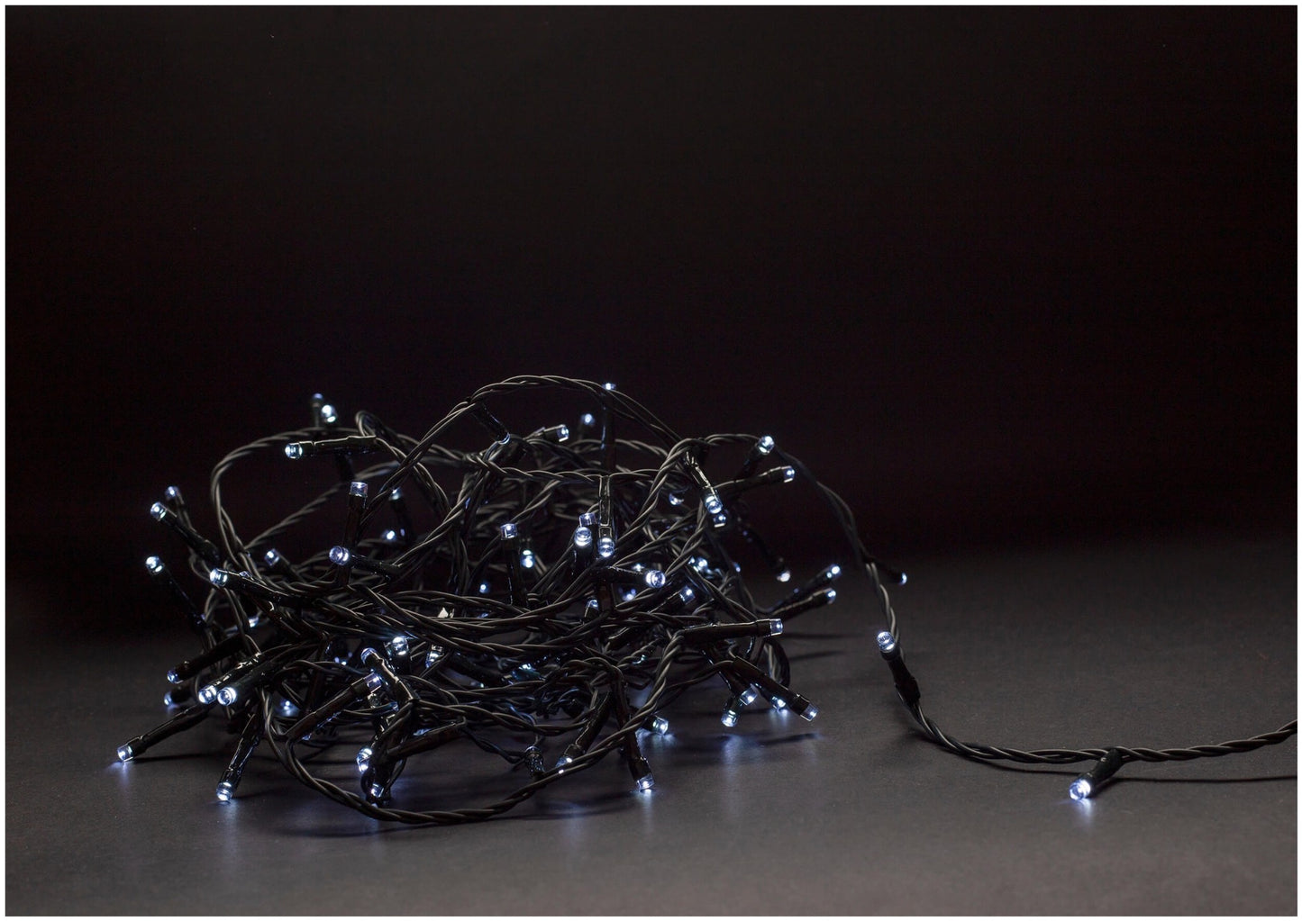 Novoletne lučke - večbarvna vrv IR 50 LED 5 m 3xAA