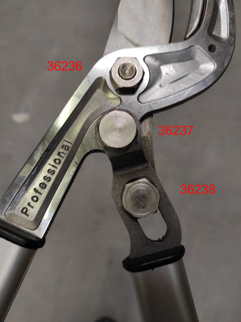 Ausonia 36237 Vijak srednji za škarje (35084-94)