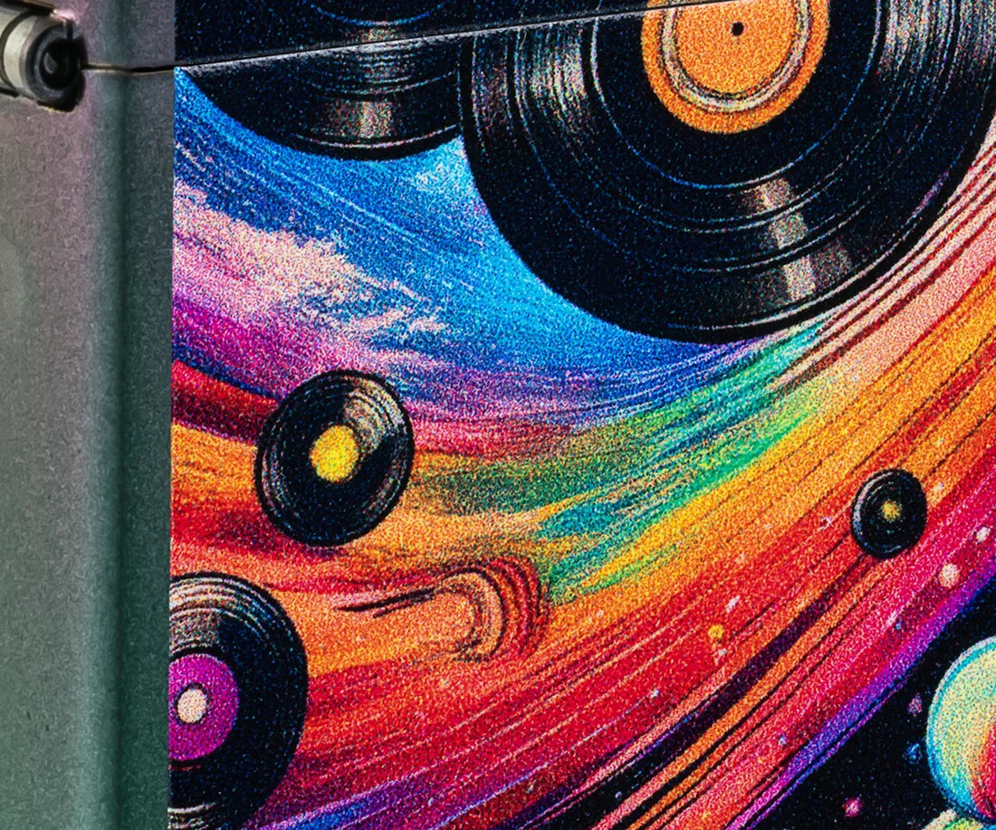 Zippo 47279 vžigalnik Funky Vinyl Albums, Iridescent